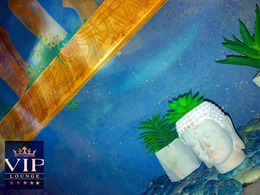Vip Lounge Appartement Avec Jacuzzi Et Jardin Andenne ภายนอก รูปภาพ